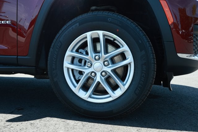 2026 Jeep Grand Cherokee GRAND CHEROKEE L LAREDO X 4X2