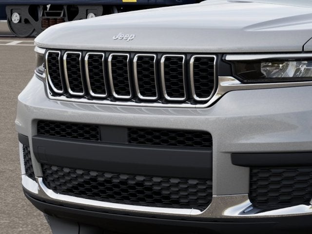2026 Jeep Grand Cherokee GRAND CHEROKEE L LAREDO 4X2