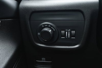 2026 Jeep Grand Cherokee GRAND CHEROKEE L LAREDO 4X2