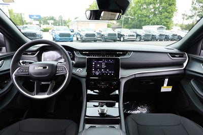 2026 Jeep Grand Cherokee GRAND CHEROKEE L LAREDO 4X2
