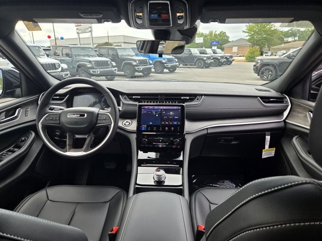 2025 Jeep Grand Cherokee GRAND CHEROKEE L LIMITED 4X2