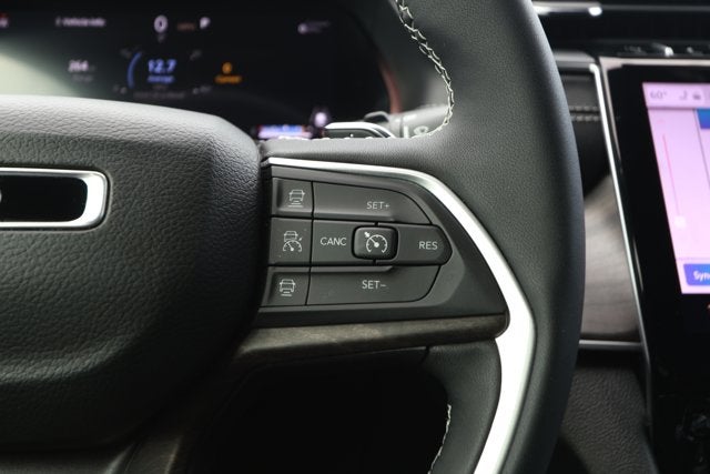 2025 Jeep Grand Cherokee L Limited 4x2