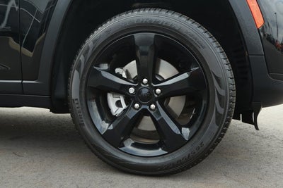 2025 Jeep Grand Cherokee L Limited 4x2