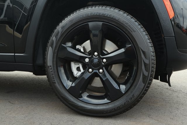 2025 Jeep Grand Cherokee L Limited 4x2