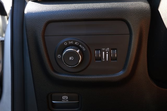 2025 Jeep Grand Cherokee GRAND CHEROKEE L LIMITED 4X2