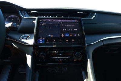 2025 Jeep Grand Cherokee GRAND CHEROKEE L LIMITED 4X2