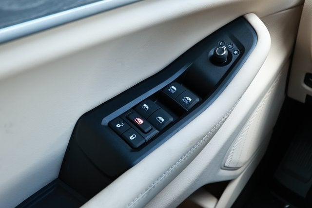 2026 Jeep Grand Cherokee GRAND CHEROKEE L LIMITED 4X2