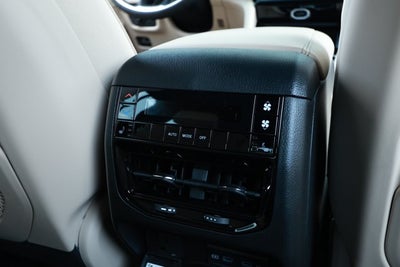 2026 Jeep Grand Cherokee GRAND CHEROKEE L LIMITED 4X2