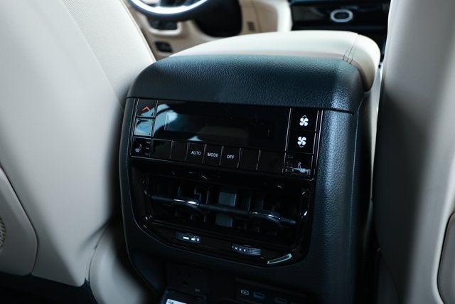 2026 Jeep Grand Cherokee GRAND CHEROKEE L LIMITED 4X2