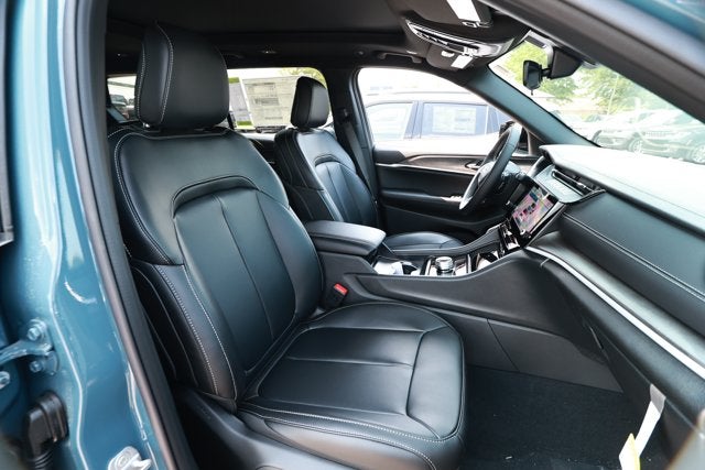 2026 Jeep Grand Cherokee GRAND CHEROKEE L LIMITED 4X2