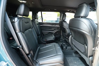 2026 Jeep Grand Cherokee GRAND CHEROKEE L LIMITED 4X2