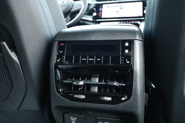 2026 Jeep Grand Cherokee GRAND CHEROKEE L LIMITED 4X2