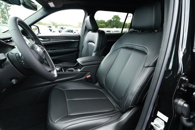 2026 Jeep Grand Cherokee GRAND CHEROKEE L LIMITED 4X2