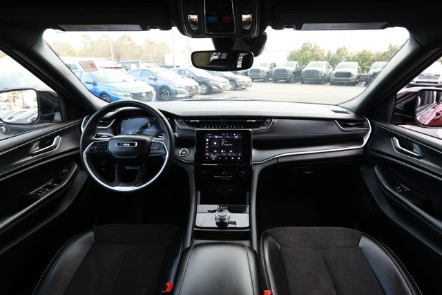 2023 Jeep Grand Cherokee L Altitude 4x4