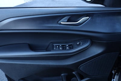 2023 Jeep Grand Cherokee L Laredo 4x4