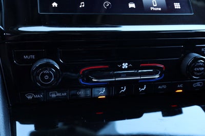 2023 Jeep Grand Cherokee L Laredo 4x4