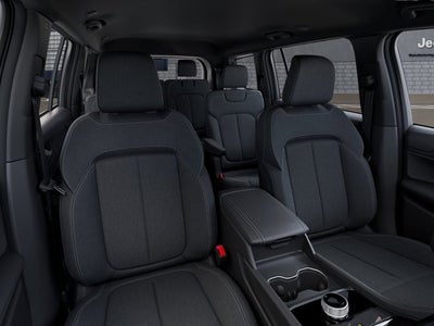 2026 Jeep Grand Cherokee GRAND CHEROKEE L LAREDO X 4X4