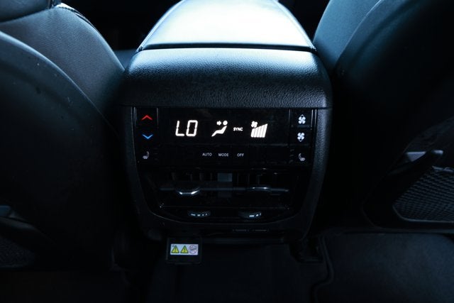 2023 Jeep Grand Cherokee L Overland 4x4