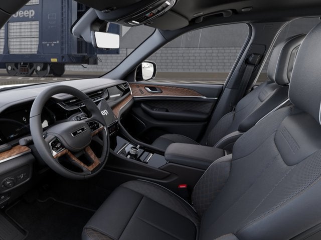 2025 Jeep Grand Cherokee GRAND CHEROKEE L SUMMIT 4X4