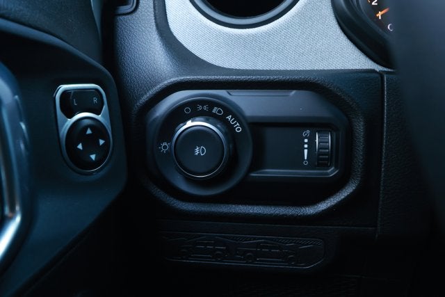 2024 Jeep Wrangler 4-Door Willys 4x4