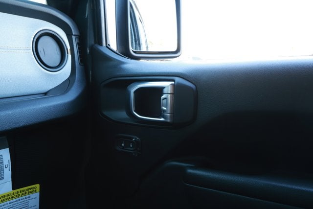 2024 Jeep Wrangler 4-Door Willys 4x4