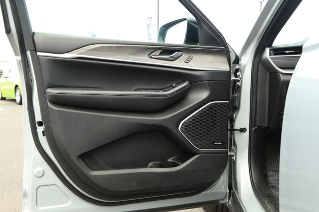 2024 Jeep Grand Cherokee 4xe 4DR 4WD