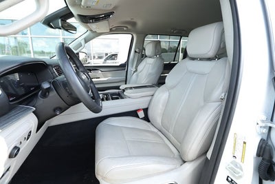 2024 Jeep Wagoneer L Series II 4x2