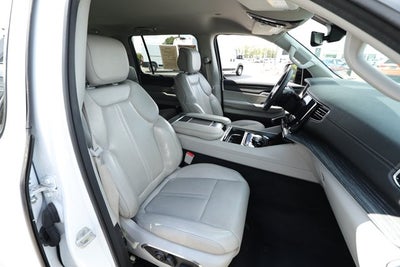 2024 Jeep Wagoneer L Series II 4x2
