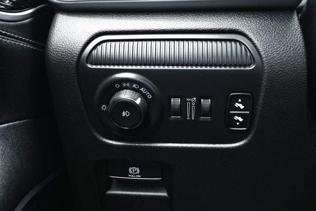 2024 Jeep Wagoneer L Series II 4x2