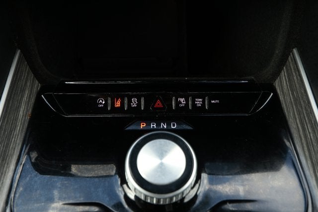 2024 Jeep Wagoneer L Series II 4x2