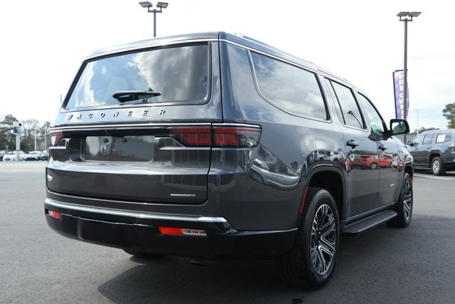 2024 Jeep Wagoneer L Series II 4x2