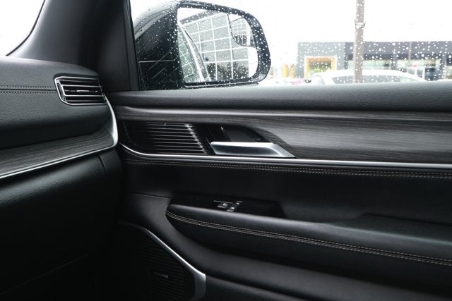 2023 Jeep Wagoneer L Series II 4x4