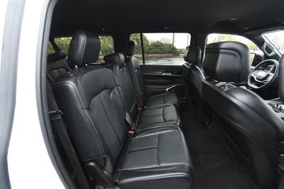 2023 Jeep Wagoneer L Series II 4x4