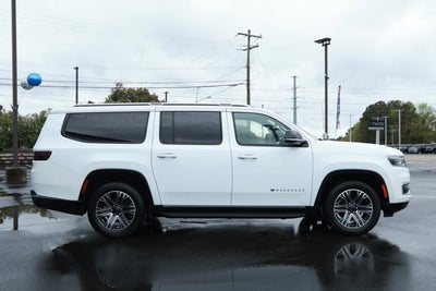 2023 Jeep Wagoneer L Series II 4x4