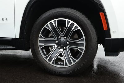 2023 Jeep Wagoneer L Series II 4x4