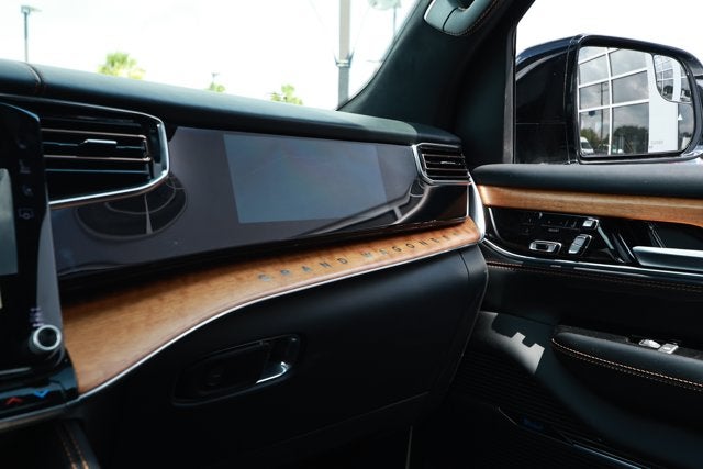 2024 Jeep Grand Wagoneer L Series III