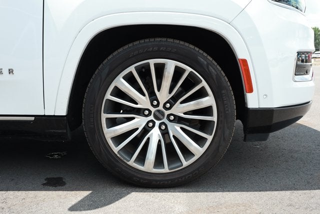 2024 Jeep Grand Wagoneer L Series III