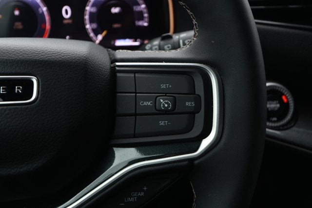 2024 Jeep Wagoneer Series I 4x2