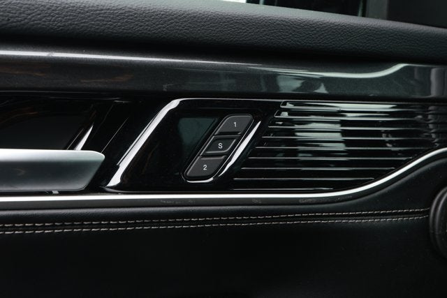 2024 Jeep Wagoneer Series I 4x2