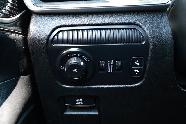2024 Jeep Wagoneer Series II 4x2