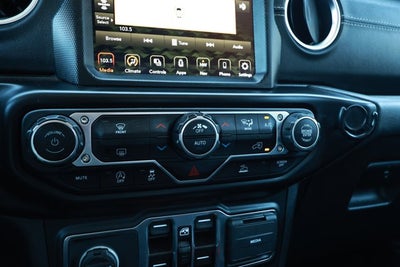 2022 Jeep Gladiator Overland 4x4