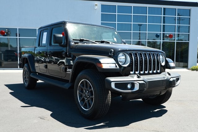 2022 Jeep Gladiator Overland 4x4