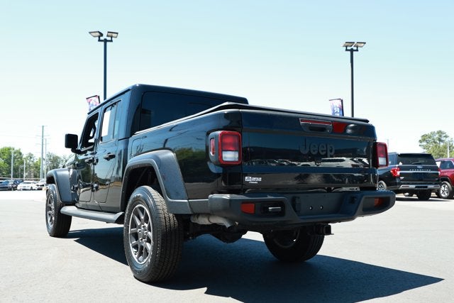 2022 Jeep Gladiator Overland 4x4