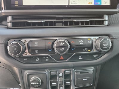 2025 Jeep Gladiator GLADIATOR RUBICON 4X4