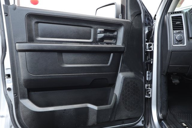 2021 RAM 1500 Classic Tradesman Quad Cab 4x2 6'4' Box
