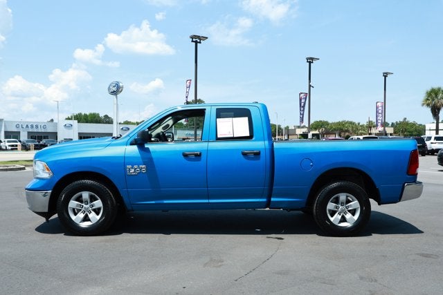 2024 RAM 1500 Classic SLT Quad Cab 4x2 6'4' Box