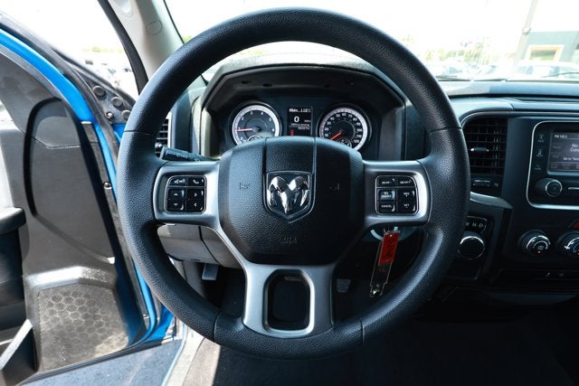 2024 RAM 1500 Classic SLT Quad Cab 4x2 6'4' Box