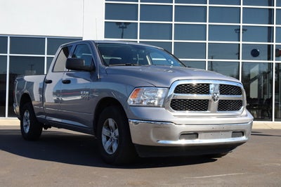 2024 RAM 1500 Classic SLT Quad Cab 4x2 6'4' Box
