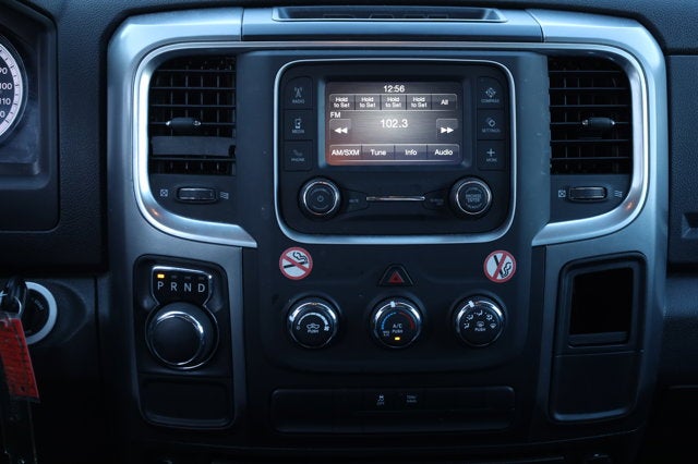 2024 RAM 1500 Classic SLT Quad Cab 4x2 6'4' Box