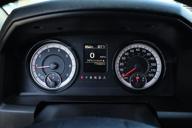 2022 RAM 1500 Classic SLT Crew Cab 4x2 5'7' Box
